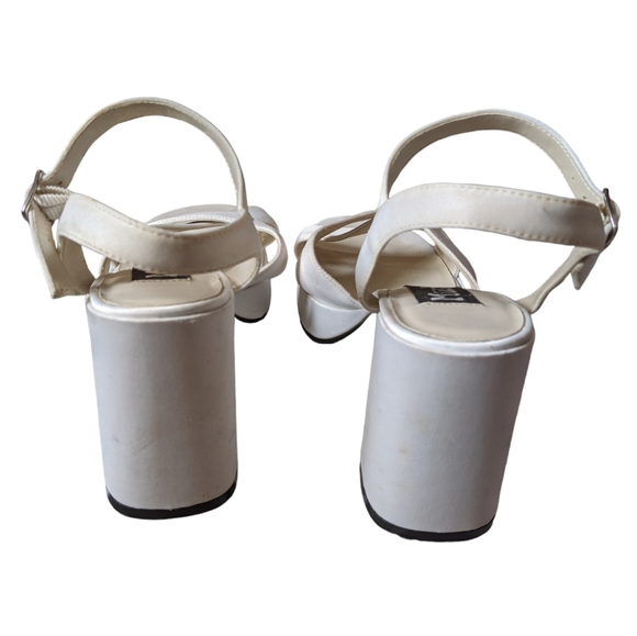 Vintage Mudd white shimmer strappy chunky platform heel - size 7.5 - Picture 4 of 5